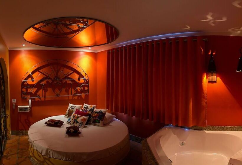 Люкс, Motel Paradiso Passo Fundo   Adults Only