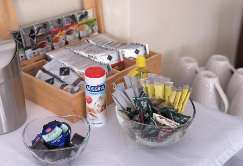 חדר סטנדרט, Szabó Vendégház