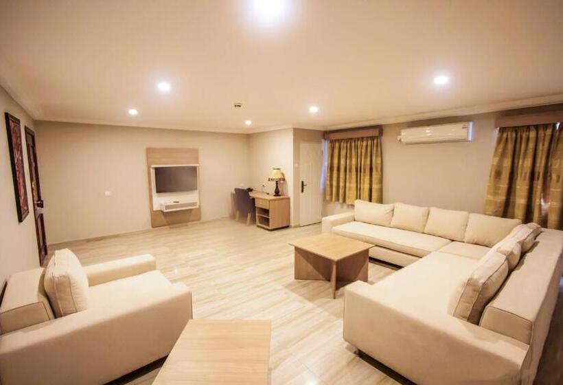سوئیت پرزیدنت, Visa Karena Hotels