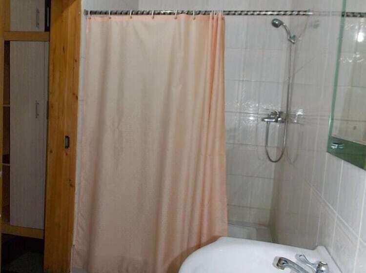 اتاق لوکس, Visa Karena Hotels