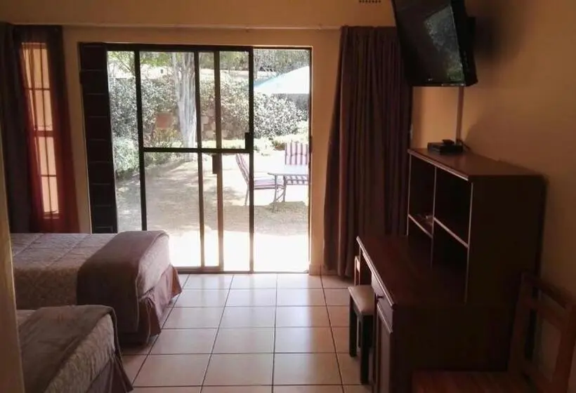 اتاق استاندارد با چشمانداز باغ, Ezulwini Guest House