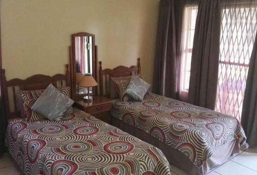 اتاق استاندارد با چشم‌انداز باغ, Ezulwini Guest House