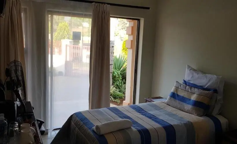 اتاق استاندارد برای معلولان, Ezulwini Guest House