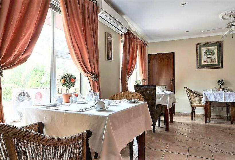 Апартаменты 3 Спальни, The Monte Carlo