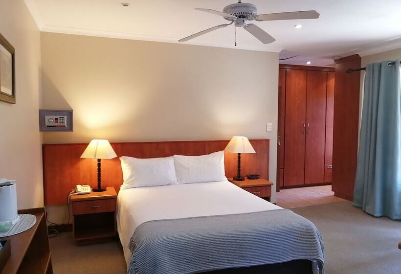 Апартаменты 3 Спальни, The Monte Carlo