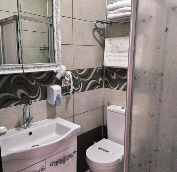 اتاق لوکس چهار تخته, Yeni Bademli Konuk Evi