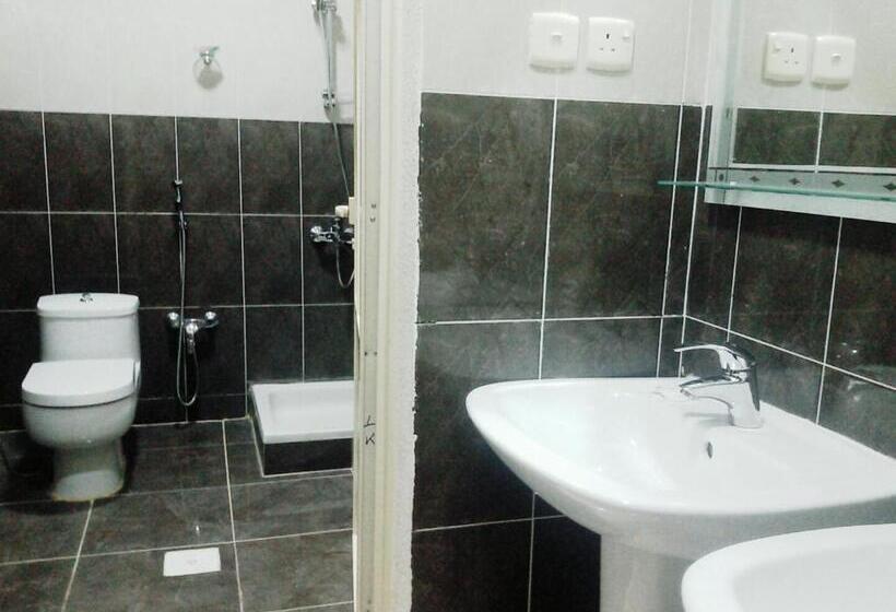 דירת שלושה חדרים, زائر الشمال للشقق الفندقية