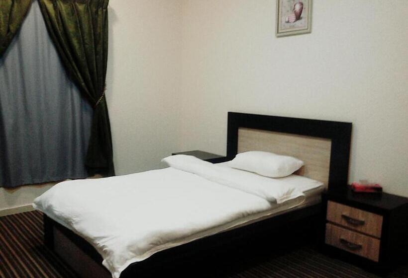 דירת שלושה חדרים, زائر الشمال للشقق الفندقية