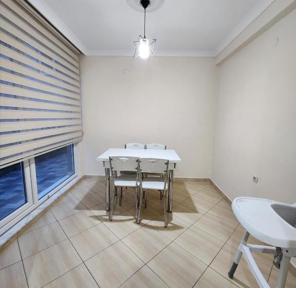 آپارتمان 1 خوابه, Esa Suite