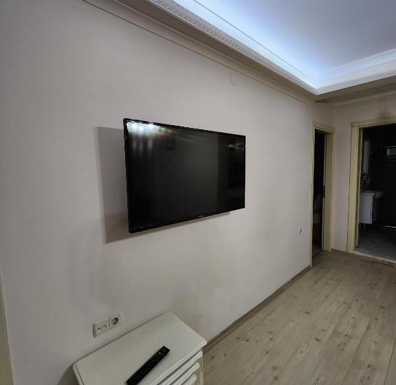 آپارتمان 1 خوابه, Esa Suite