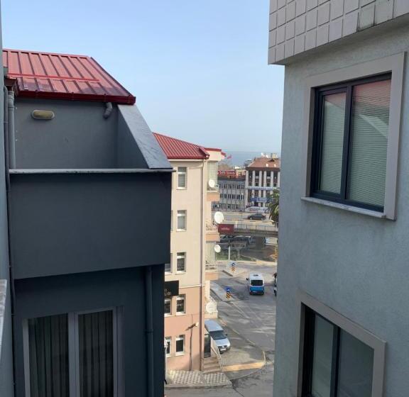 اتاق خانوادگی, Esa Suite