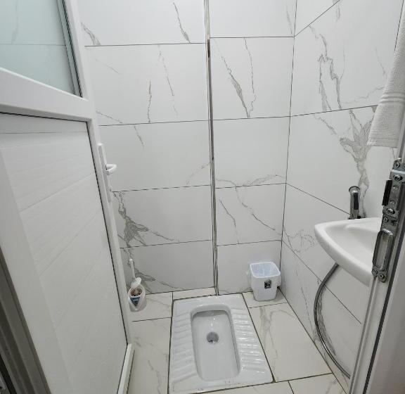 اتاق خانوادگی, Esa Suite