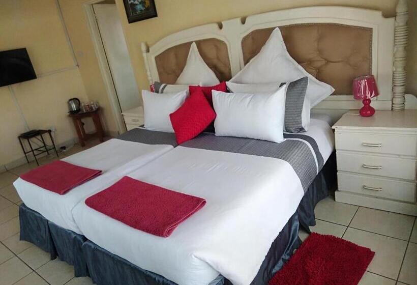 اتاق لوکس, Crown Inn Guest House