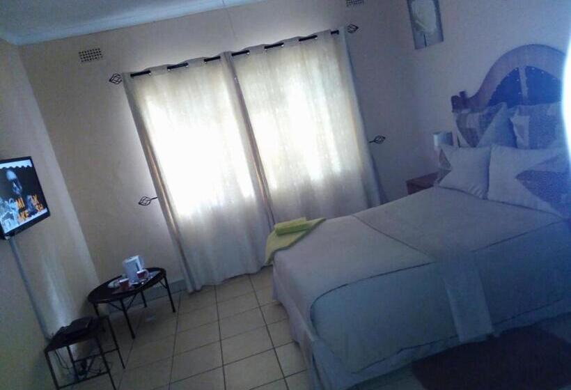 اتاق لوکس, Crown Inn Guest House