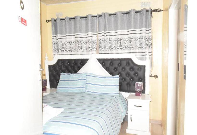 اتاق اکونومی, Crown Inn Guest House