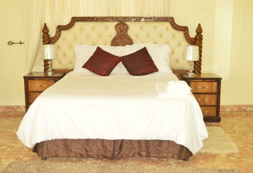 اتاق لوکس, Crown Inn Guest House