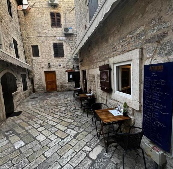 اتاق استاندارد, Guesthouse Athos