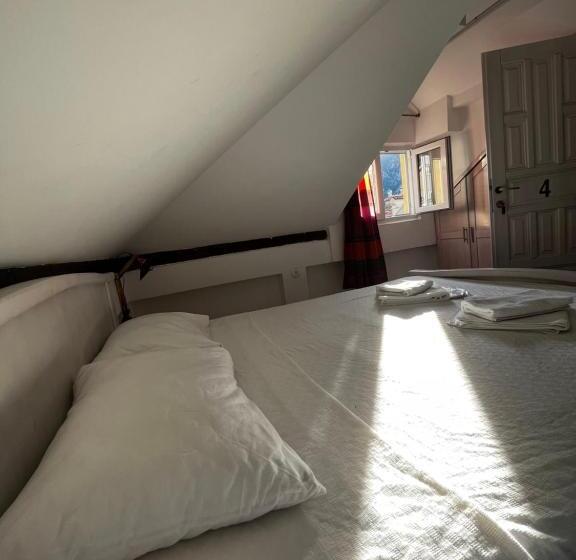 اتاق استاندارد, Guesthouse Athos