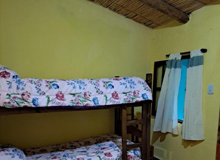 חדר סטנדרט לארבעה, Hostería El Sol Naciente