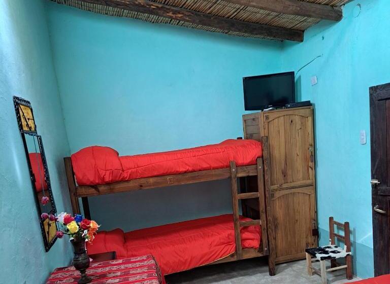 חדר סטנדרט לארבעה, Hostería El Sol Naciente