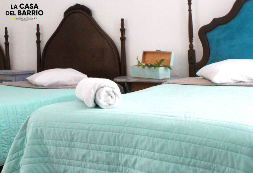 Семейный Номер, La Casa Del Barrio