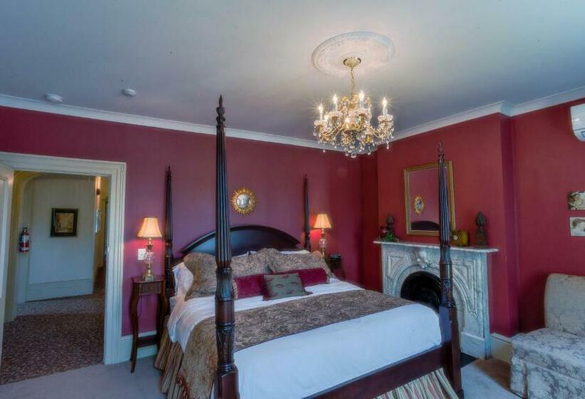 Номер Deluxe Кровать Кинг, The Woodview Inn