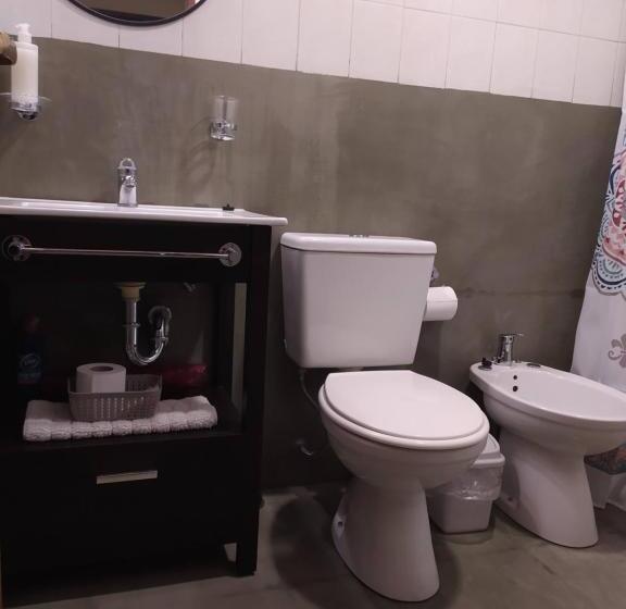 家庭洋房, Cabañas El Refugio