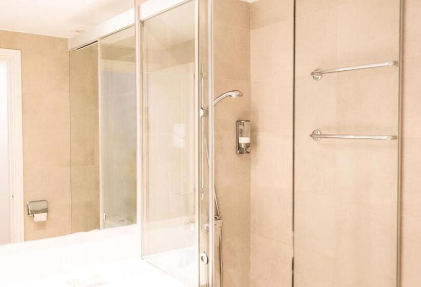 身障者適用スタンダードルーム, Sagitario Petit Ciutadella