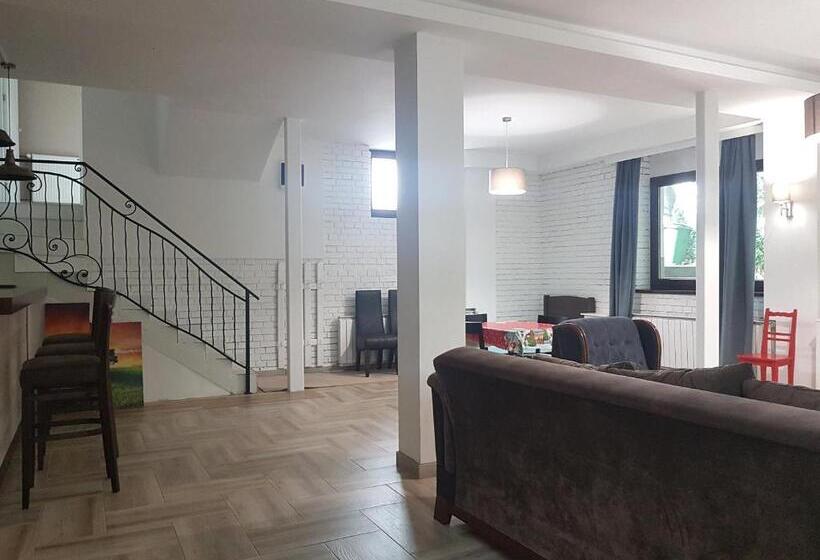 سوییت, Apartmani Simić Valjevo