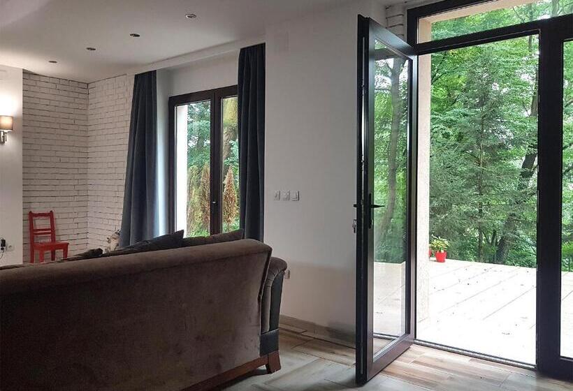 سوییت, Apartmani Simić Valjevo