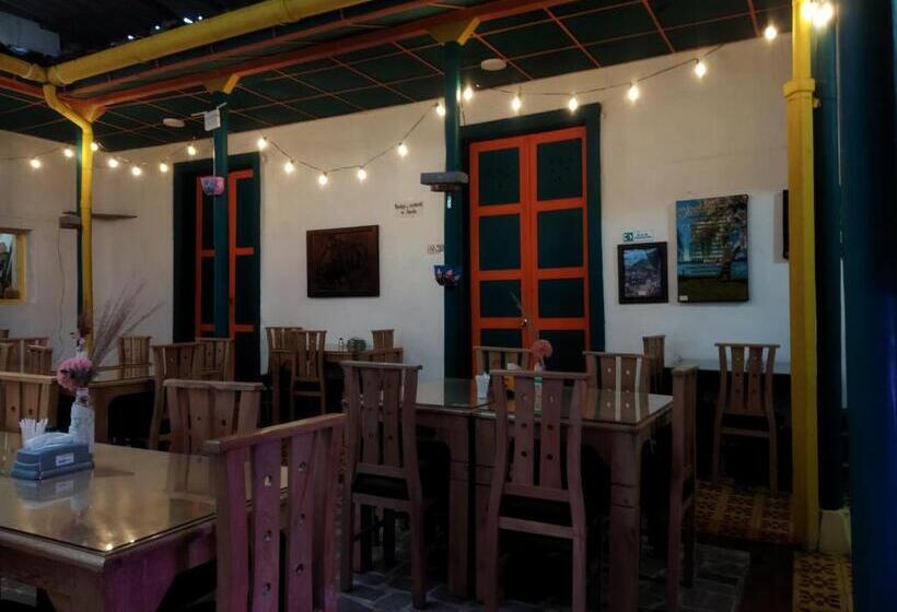 اتاق استاندارد سه نفره, Jardín Es Tuyo