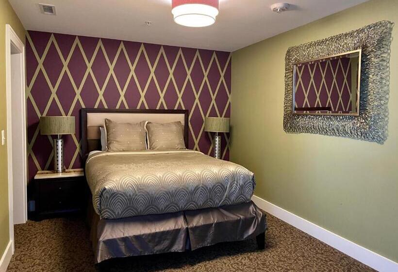 Люкс Повышенной Комфортности, Culpeper Center Suites