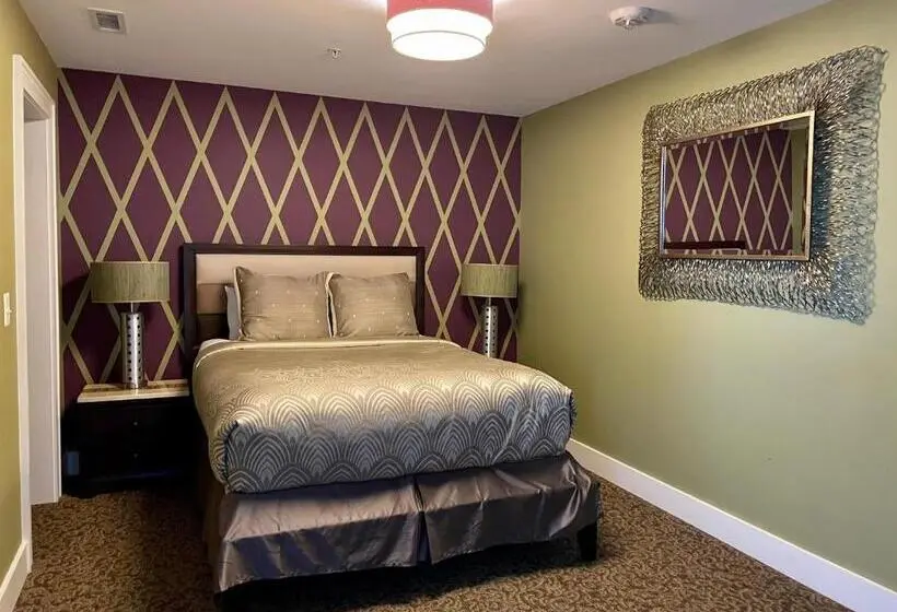 デラックススイート, Culpeper Center Suites
