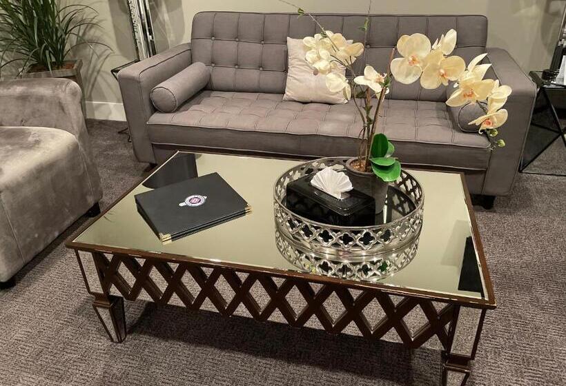 Студия Стандарт, Culpeper Center Suites