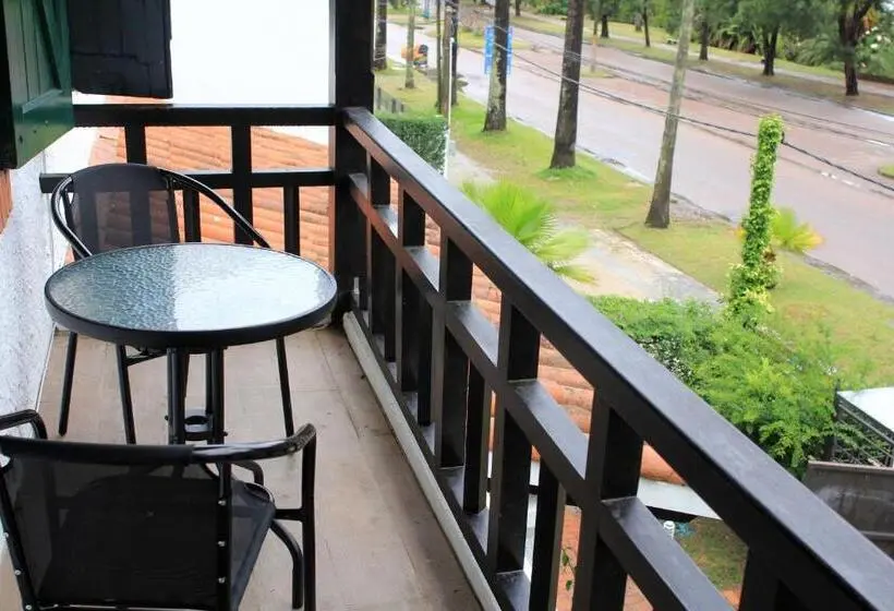 اتاق استاندارد با بالکن و چشم‌انداز دریا, Santoral Restaurante Y Posada Pet Friendly