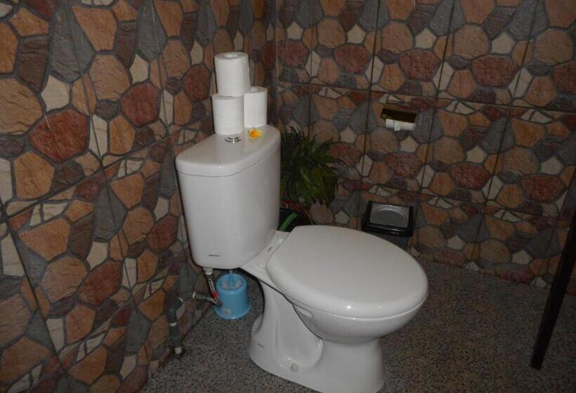 חדר דלוקס עם מרפסת, Cegeng Lestari Guest House