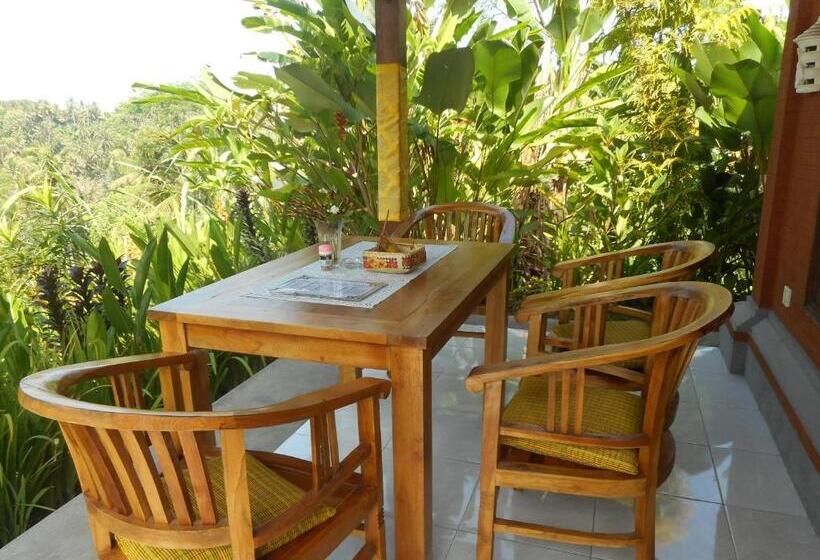 발코니 디럭스 룸, Cegeng Lestari Guest House