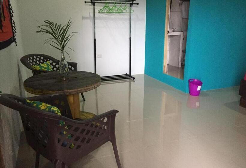 اتاق استاندارد, Guest House Pura Vida