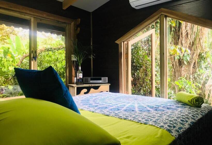 סטודיו סטנדרטי נוף לגינה, Guest House Pura Vida