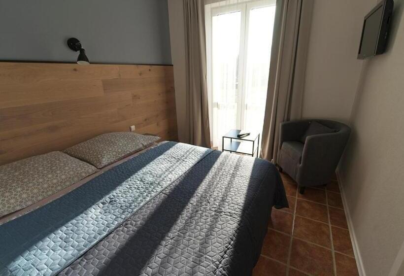 Standardrum, Penzion Rožmberk