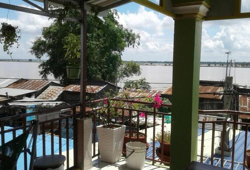 Pokój Superior, Phalla Riverside