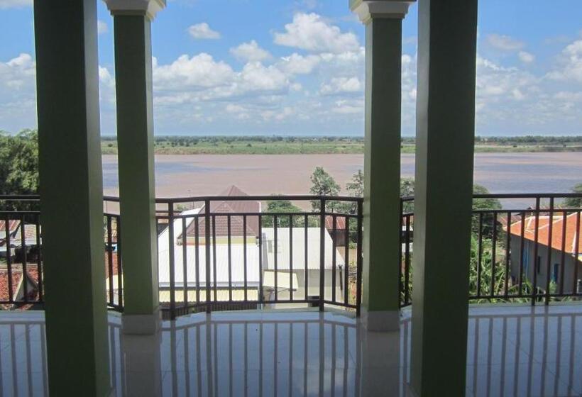 Pokój Czteroosobowy Superior, Phalla Riverside