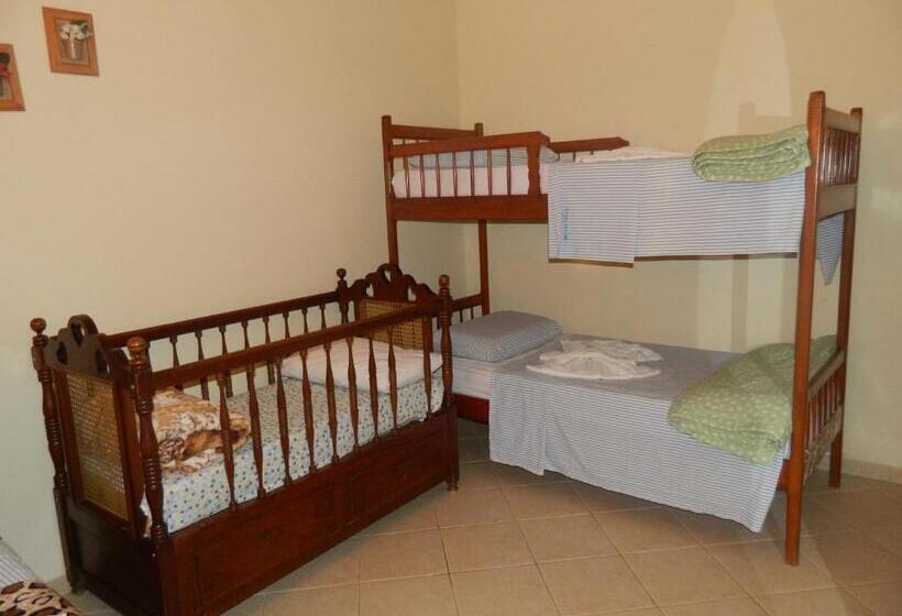 غرفة قياسية رباعية مطلة على الحديقة, Fazenda Hotel Alvorada