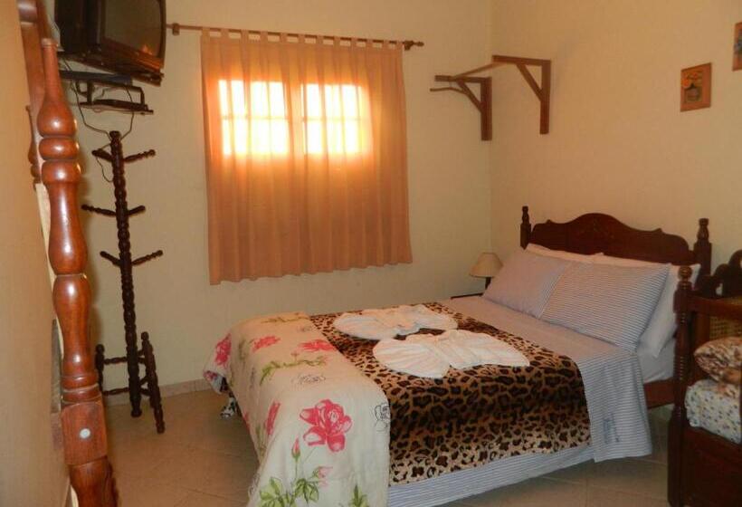 غرفة قياسية رباعية مطلة على الحديقة, Fazenda Hotel Alvorada