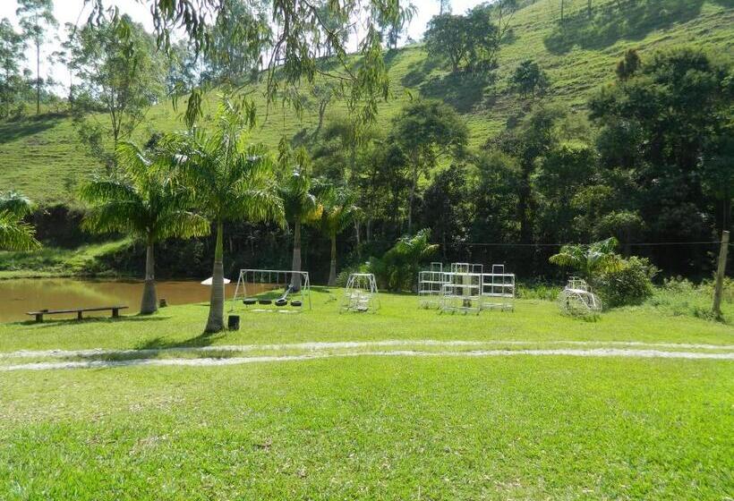 غرفة قياسية ثلاثية, Fazenda Hotel Alvorada