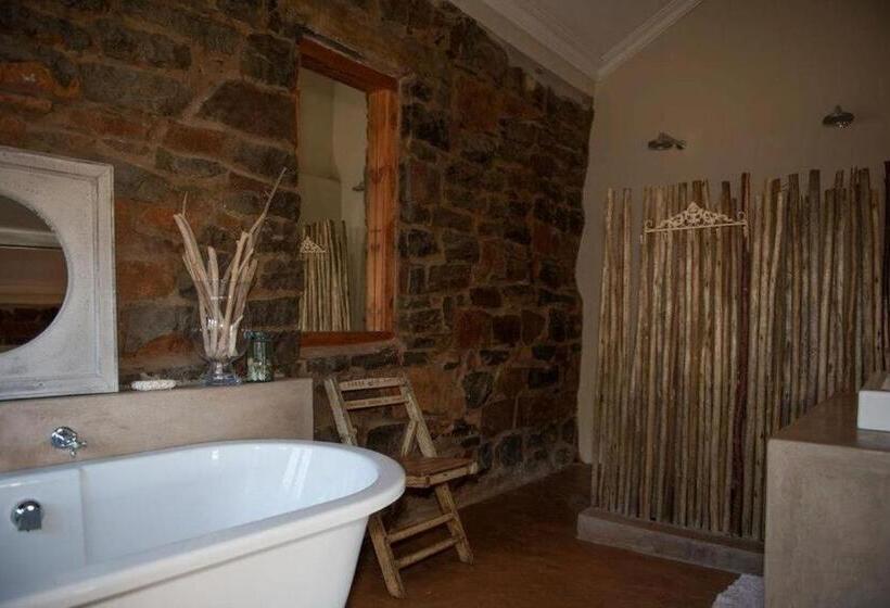 חדר דחוקס עם מיטת קינג, Dalmore Guest Farm