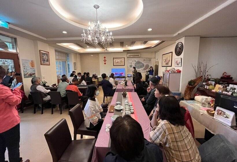 اتاق استاندارد چهار تخته, Bo Zho Villa