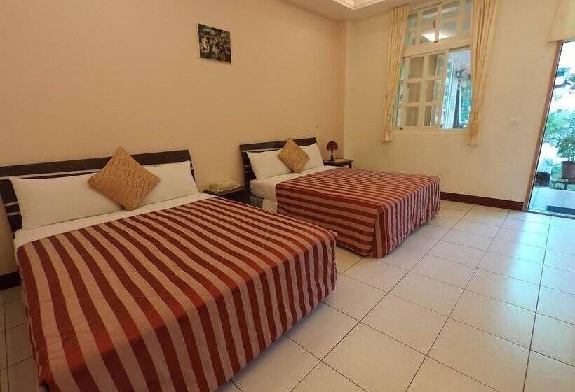 اتاق استاندارد چهار تخته, Bo Zho Villa