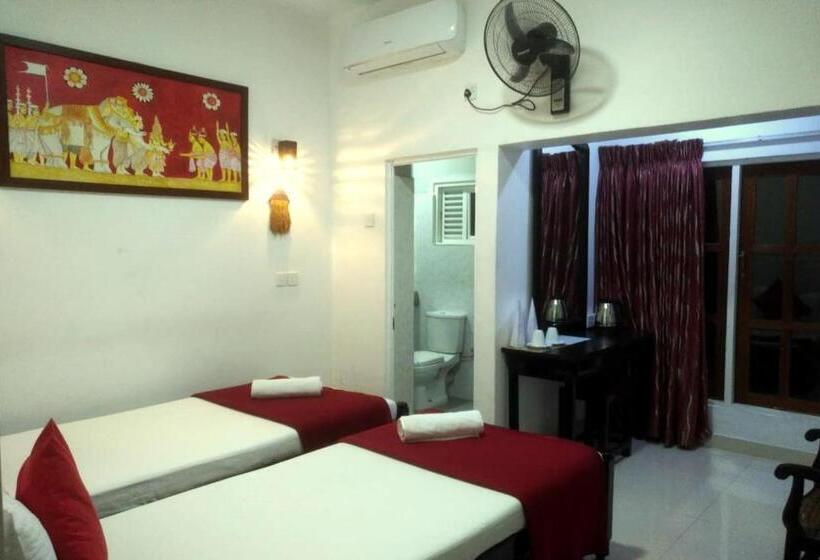 Deluxe Rum, Imaaga Kandy Residence