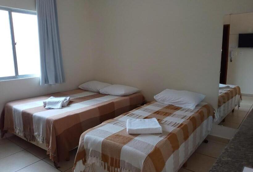 Номер Стандарт Трехместный, Pousada Vila Real Flats